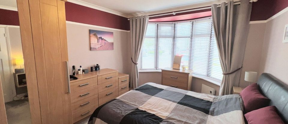 3 bedroom Semi detached house in Wolverhampton (WV11)
