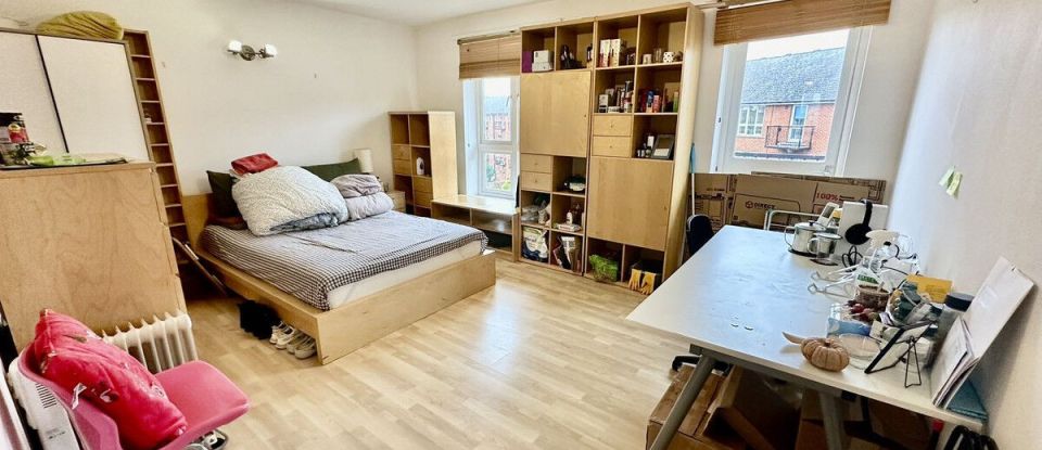 2 bedroom Apartment in London (SE16)