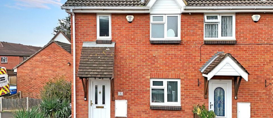 3 bedroom Semi detached house in Basildon (SS13)