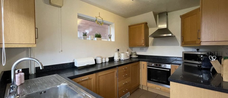 3 bedroom Semi detached house in Coventry (CV2)